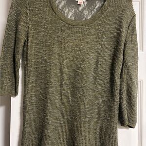 Elegant Olive Women's Crew Neck Sweater